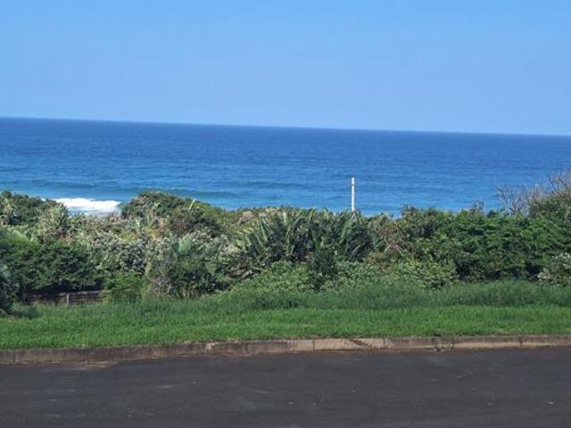 902 m² Land available in Umzumbe