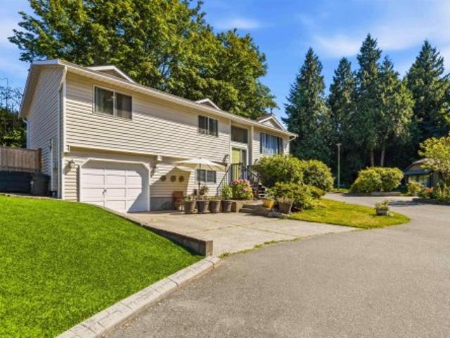 9030 James Place, Delta, BC, V4C 2R8 Single Family Property For Sale | Listing ID R3143 | Royal LePage