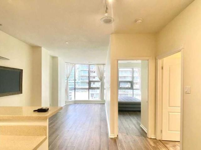 903 393 King Street W, Toronto | Leased, C13543 | Condos. Ca