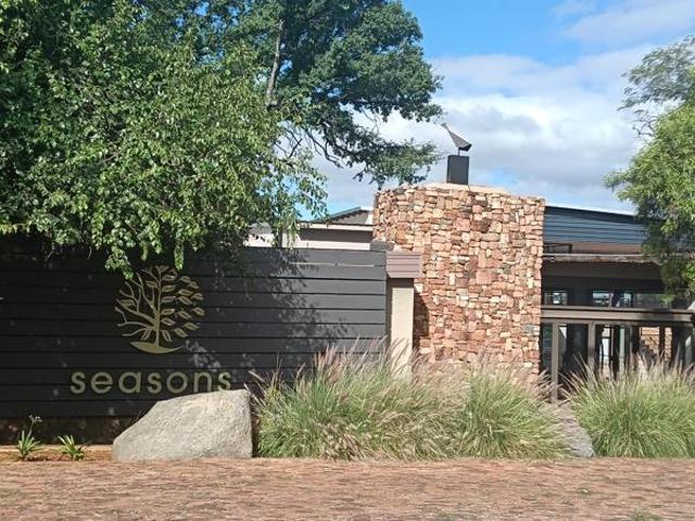 903 m² Land available in Hartbeesfontein