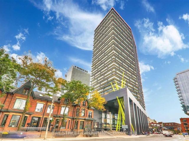 904 125 Peter Street, Toronto | 1+1Beds/1Bath, Condo, $2,600/mo | Condos. Ca