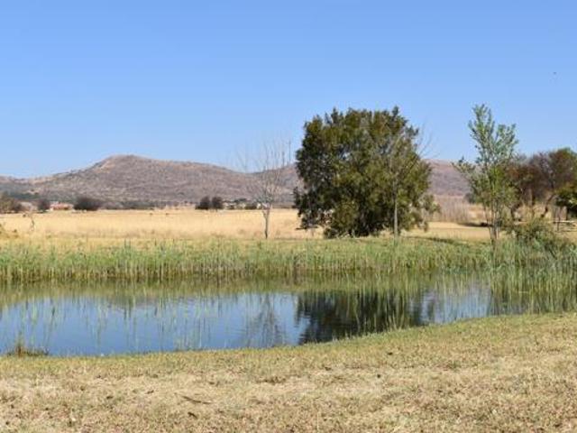 904 m² Land available in Westlake Country & Safari Estate