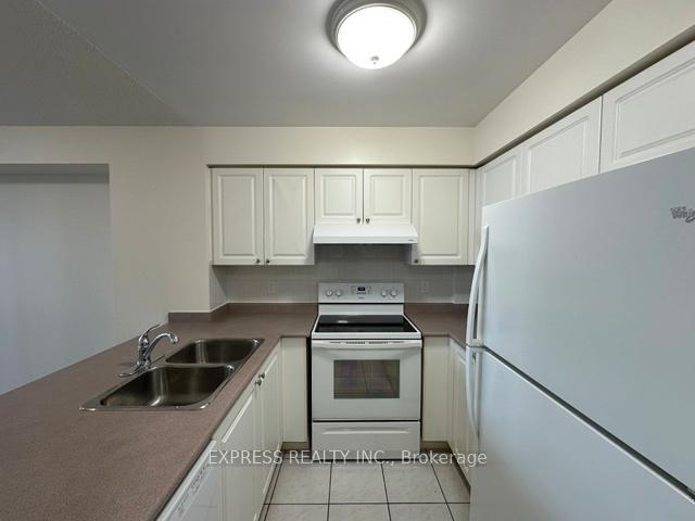 905 8 Hillcrest Avenue, North York | Leased, C13580 | Condos. Ca