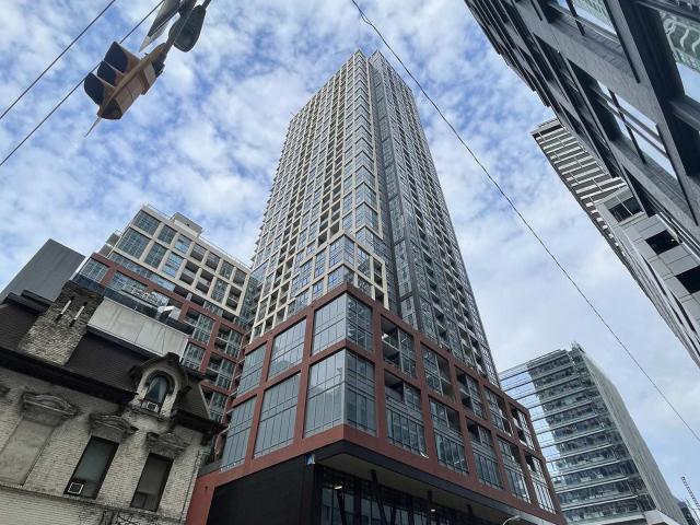 906 108 Peter Street, Toronto | Leased, C13536 | Condos. Ca