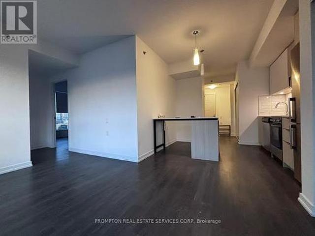 906 203 College Street, Toronto, ON, M5T 1P9 lease for lease | Listing ID C13423 | Royal LePage