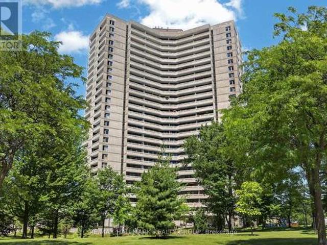 907 1 Ambleside Drive, Ottawa, ON, K2B 8C8 condo for sale | Listing ID X13488 | Royal LePage