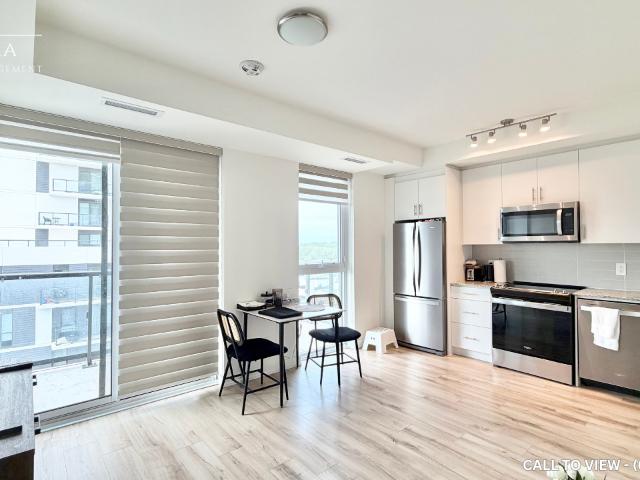 907 335 Wheat Boom Dr Oakville, Ontario L6H 7Y1 STUNNING 1 BEDROOM CONDO WITH BREATHTAKING VIEWS [object Promise] for Rent