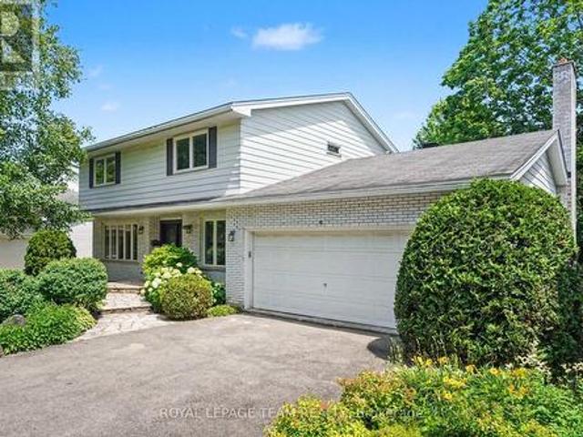 907 Dresden Crescent, Ottawa, ON, K2B 5H8 house for sale | Listing ID X13532 | Royal LePage