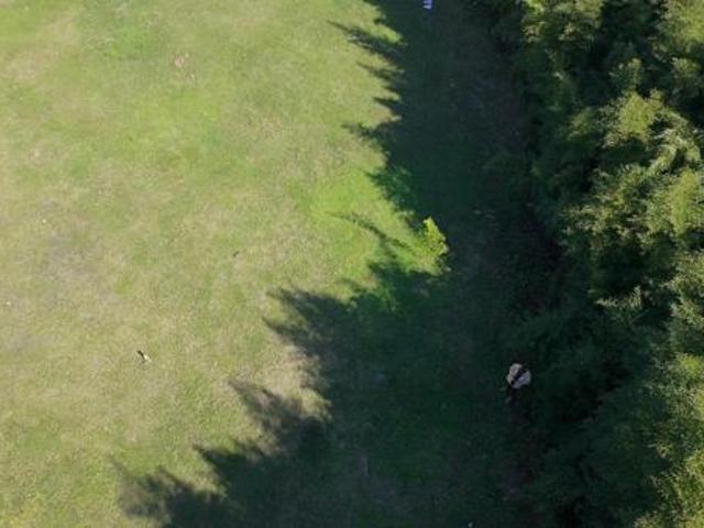 907 m² Land available in Lincoln Meade