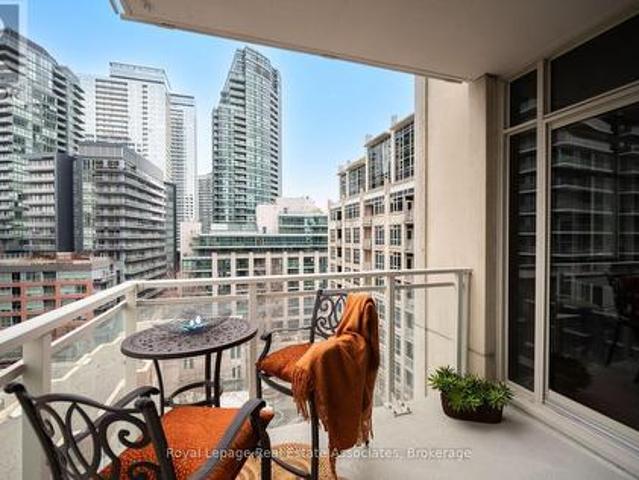 908 21 Grand Magazine Street, Toronto, ON, M5V 1B5 condo for sale | Listing ID C13051 | Royal LePage