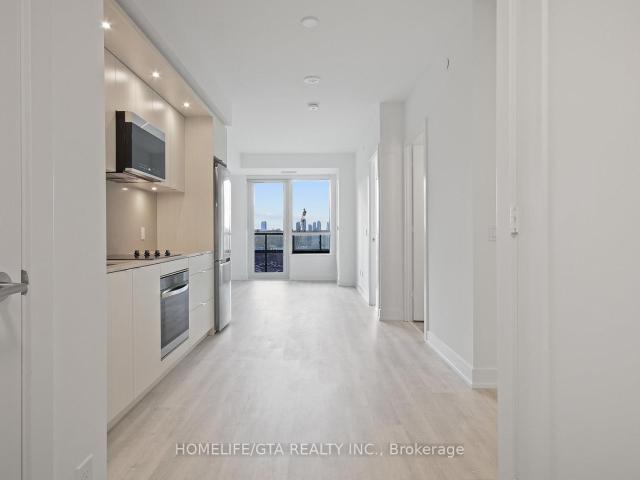 908 60 Central Park Roadway, Etobicoke | 1+1Beds/1Bath, Condo, $2,250/mo | Condos. Ca