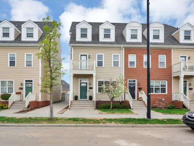 908 Valour Way, Edmonton, AB, T5E 6S1 townhouse for sale | Listing ID E4490 | Royal LePage
