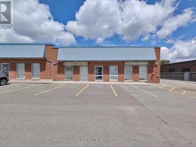 90 92 Martin Ross Avenue, Toronto, ON, M3J 2L4 commercial for lease | Listing ID W13466 | Royal LePage