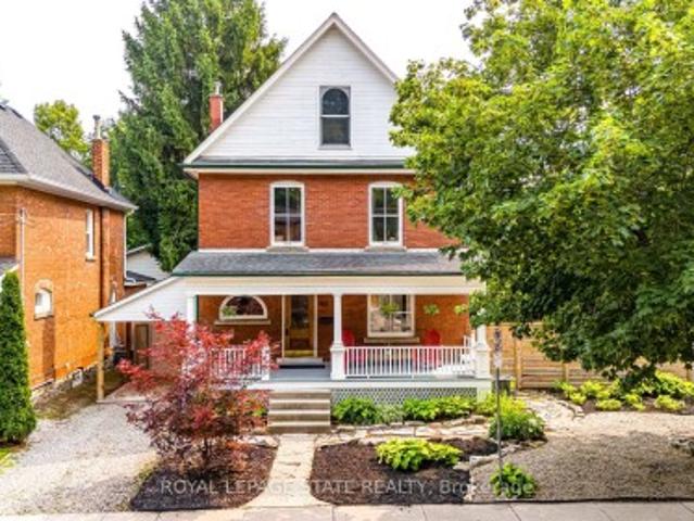 90 Victoria Street, Hamilton, ON, L9H 2C2 house for sale | Listing ID X13583 | Royal LePage