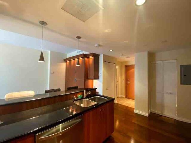 90 George Street Unit 507 Studio Apartment for Rent at 90 George St, Ottawa, ON K1N 0A8 Byward Market