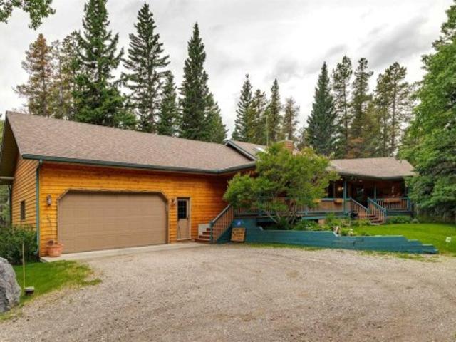 90 Hawk Eye Road, Bragg Creek, AB, T0L 0K0 house for sale | Listing ID A2323 | Royal LePage