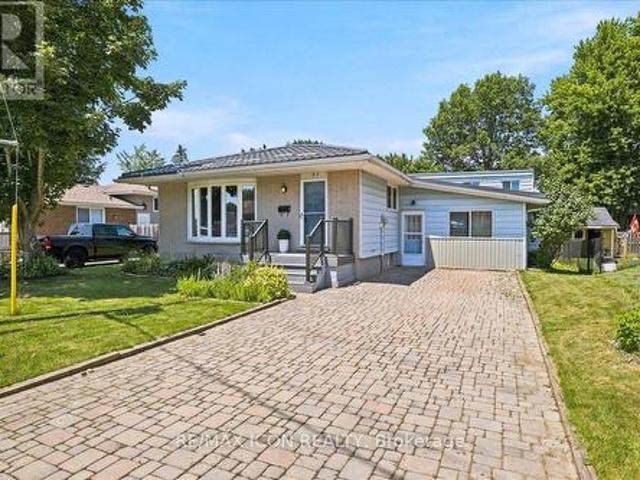 90 James Street, Wilmot, ON, N3A 2B3 house for sale | Listing ID X13561 | Royal LePage