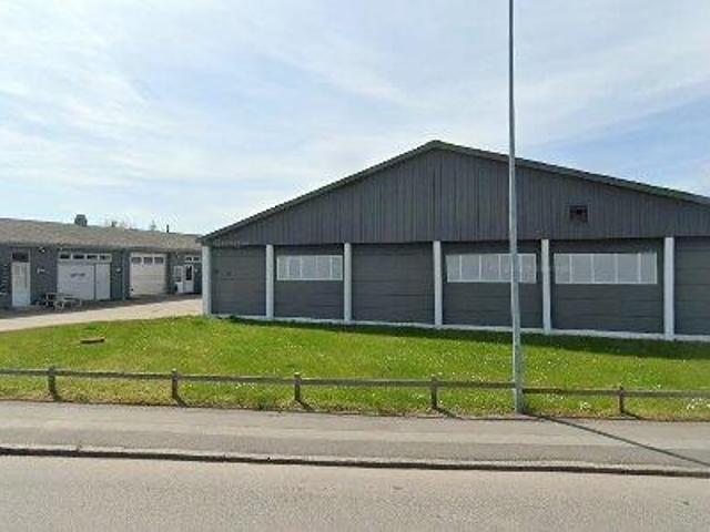 90 m2 warehouse, showroom, showroom for rent in Næstved
