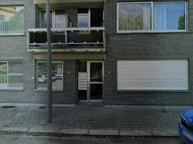 90 m2 apartment for rent in Mortsel