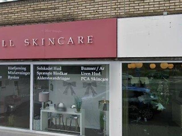 90 m2 klinik til salg i Taastrup
