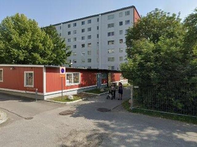 90 m2 lägenhet uthyres i Botkyrka