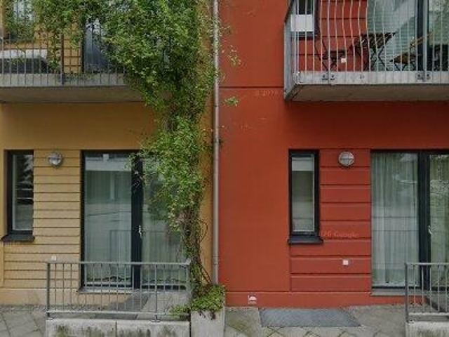 90 m2 lägenhet uthyres i Malmö Centrum