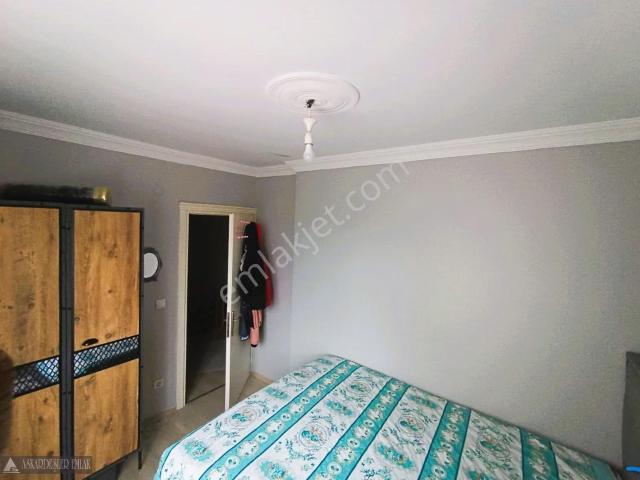 90 M² Yüksek Giriş Ters Dubleks 2,5+1 Satılık Daire