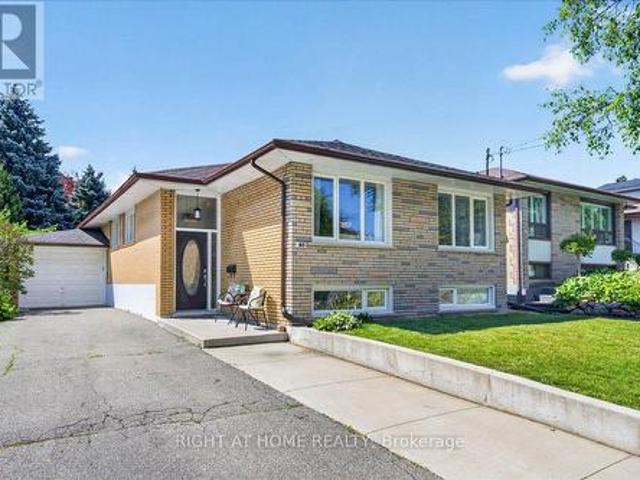 90 Renault Crescent, Toronto, ON, M9P 1J6 house for sale | Listing ID W13569 | Royal LePage