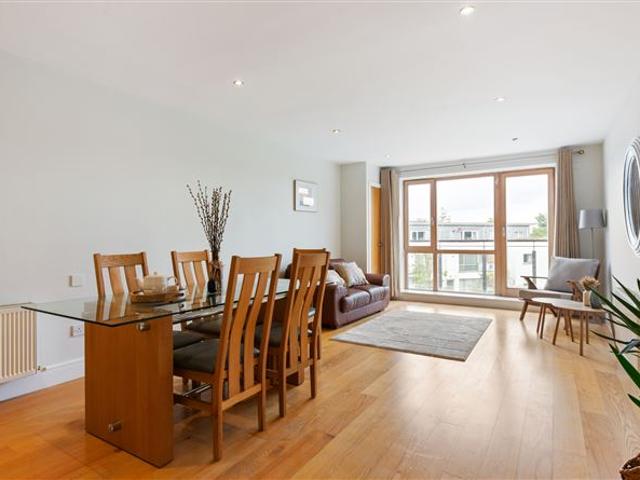 90 Southmede, Ballinteer Road, Dublin 16 Sherry FitzGerald Dundrum 4935 MyHome. Ie Residential
