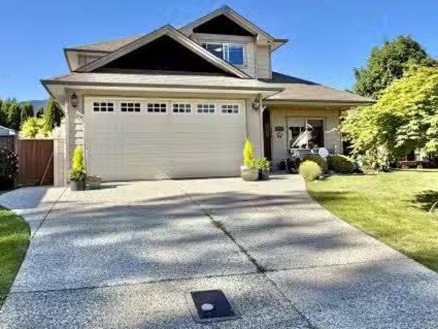 910 Oceanmount Boulevard, Gibsons, BC, V0N 1V8 house for sal.