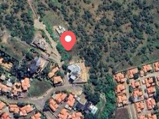 910 m² Land available in Safari Gardens