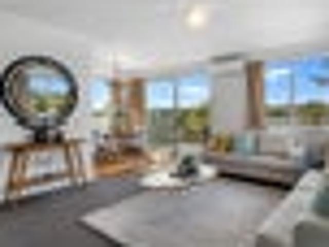 Space for Today, Potential for Tomorrow on 910sqm