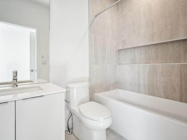 9115 9121 65 Ave 2 Bedroom Apartment for Rent at 9115 65 Ave Nw, Edmonton, AB T6E 0J8 Hazeldean