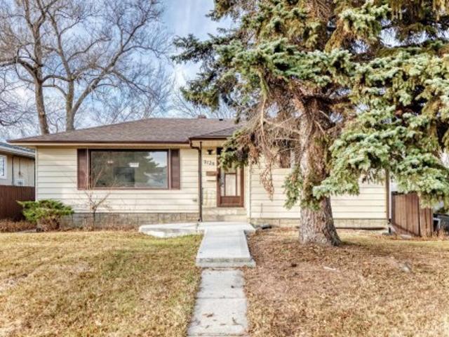 9126 St Nw, Edmonton, AB, T5R 1M4 house for sale | Listing ID E4500 | Royal LePage