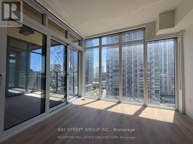 912 1 Concord Cityplace Way, Toronto, ON, M5V 0X3 condo for sale | Listing ID C13591 | Royal LePage