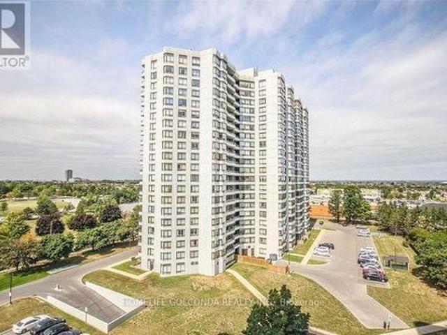 912 330 Alton Towers Circle, Toronto, ON, M1V 5H3 condo for sale | Listing ID E13553 | Royal LePage