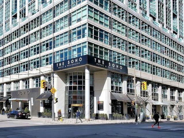 912 36 Blue Jays Way, Toronto | Sold, C12750 | Condos. Ca