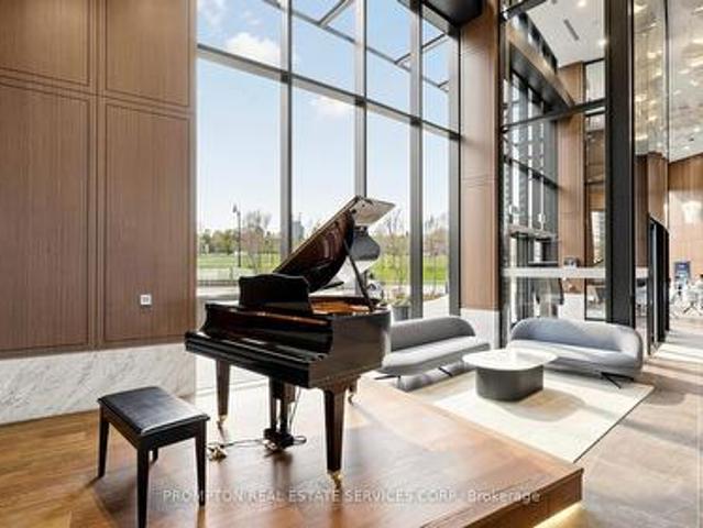 912 68 Esther Shiner Boulevard, Toronto, ON, M2K 0J6 lease for lease | Listing ID C13164 | Royal LePage