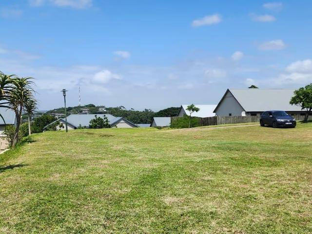 912m² Vacant Land For Sale in Salt Rock