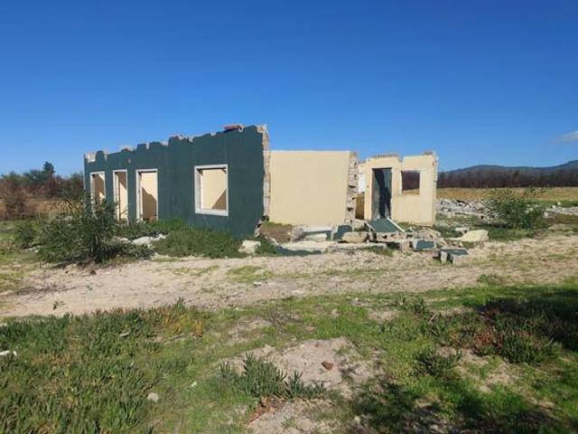 913 m² Land available in Chatsworth