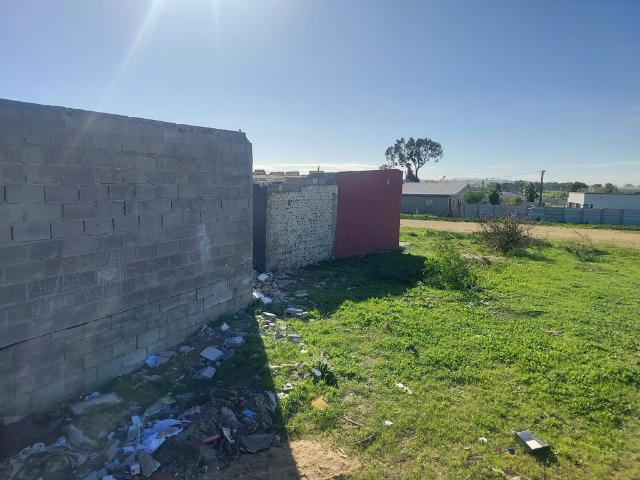913m² Vacant Land For Sale in Chatsworth
