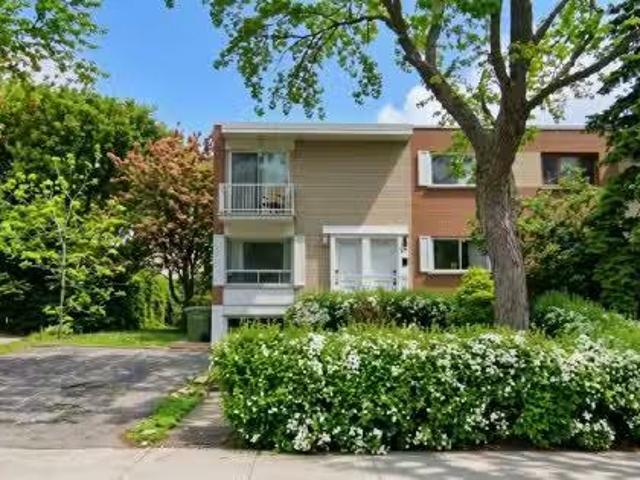 9145 Av. Christophe Colomb, Montréal Ahuntsic Cartierville.
