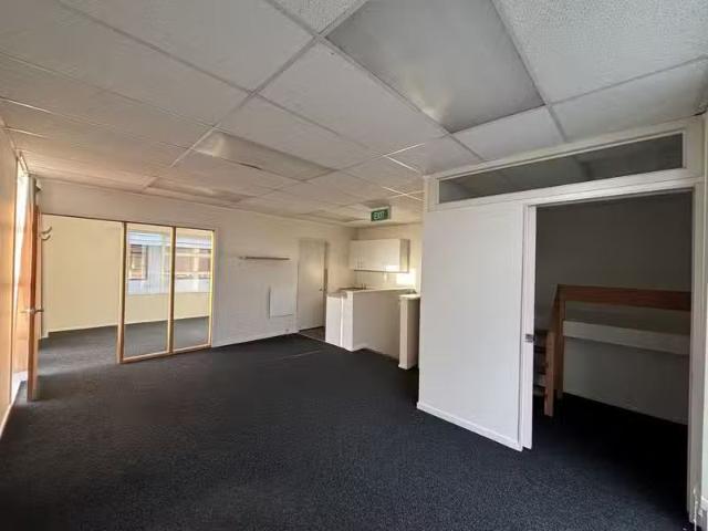 9/14 Broad Street, Woolston, NZ Office for Rent