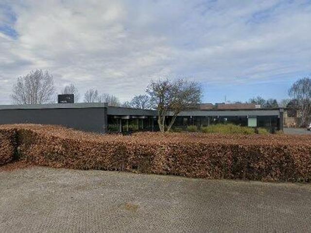 914 m2 kontor til leje i Egå