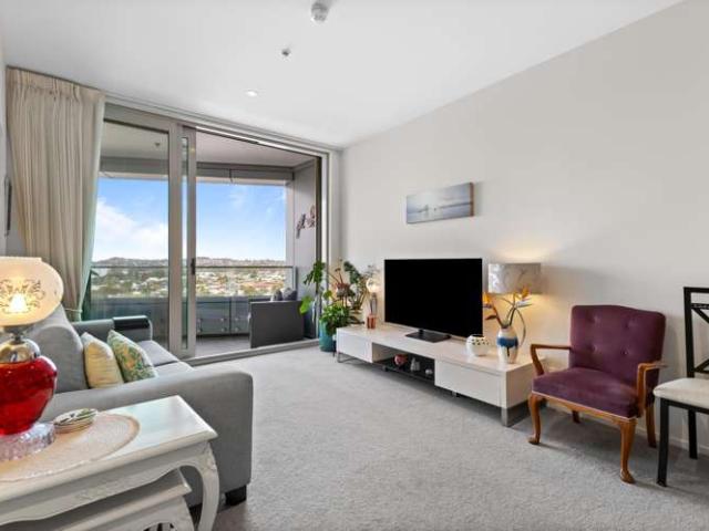 915/11 Tamariki Avenue, Orewa, Rodney