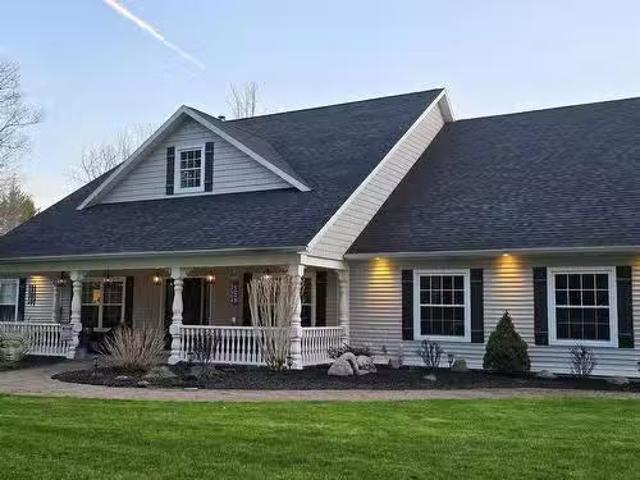 915 Bradley Street, Wilmot, NS, B0P 1W0 house for sale List.
