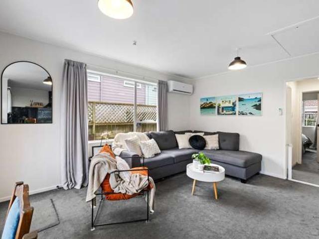9/171 Queens Drive, Lyall Bay, Wellington City