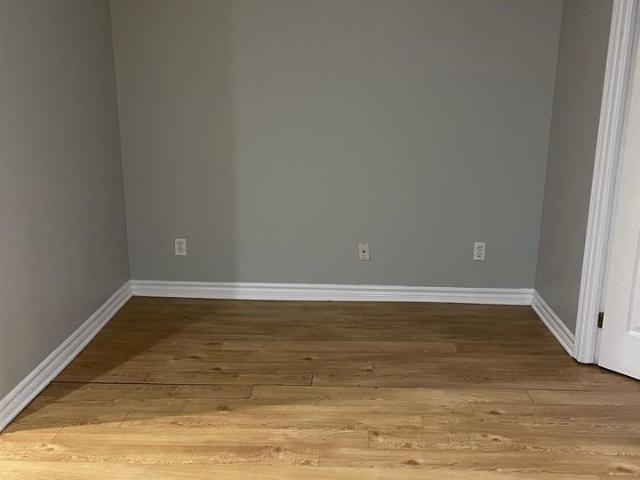 917 Bronson 1 Bedroom Apartment for Rent at 917 Bronson Ave, Ottawa, ON K1S 4G8 The Glebe