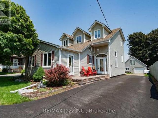 917 Byron Street N, Whitby Williamsburg, ON, L1N 4P2 house for sale | Listing ID E13508 | Royal LePage