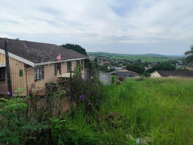 918 m² Land available in Stanger Manor